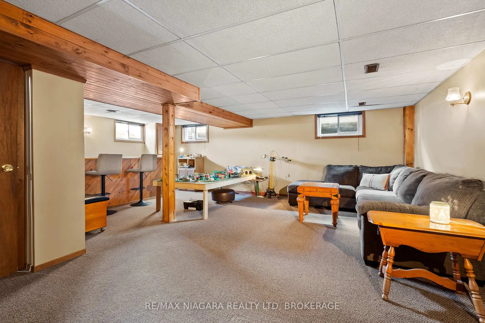 Photo 30 of 40 Gaspare Drive, Port Colborne, Sugarloaf — HOMEH