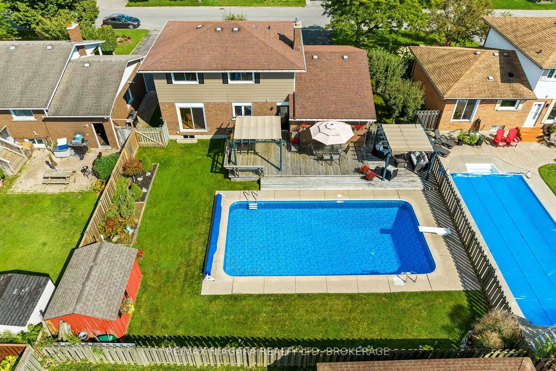 Photo 37 of 40 Gaspare Drive, Port Colborne, Sugarloaf — HOMEH