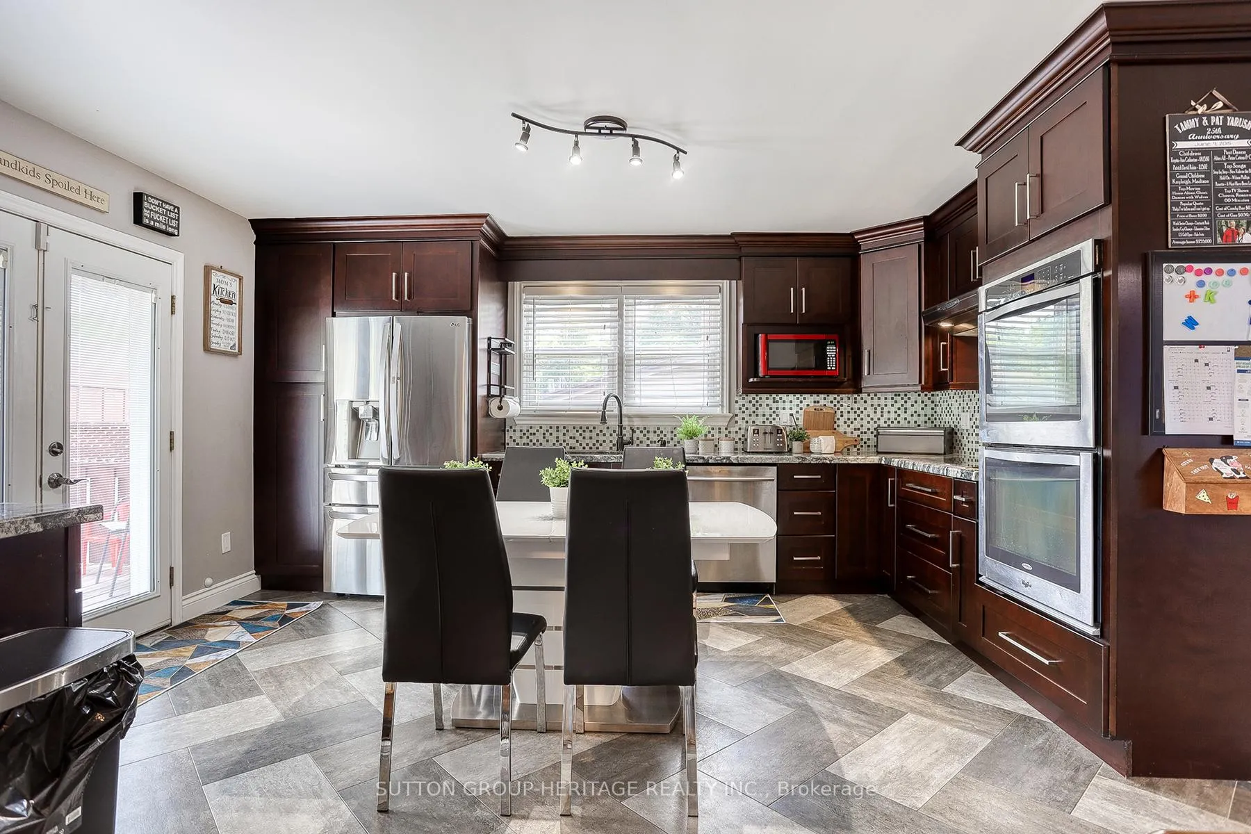 Photo 4 of 342 Olive Avenue, Oshawa, Central — HOMEH
