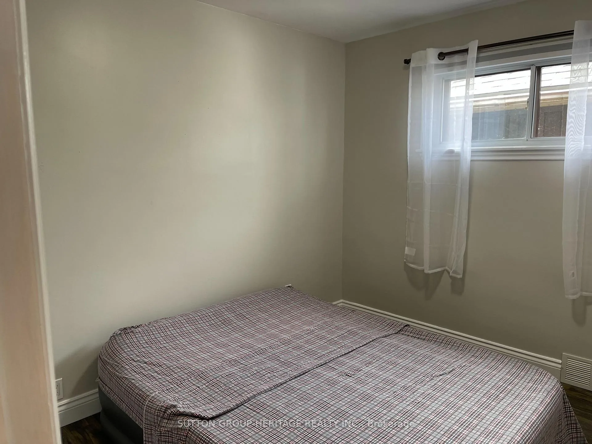 Photo 18 of 342 Olive Avenue, Oshawa, Central — HOMEH