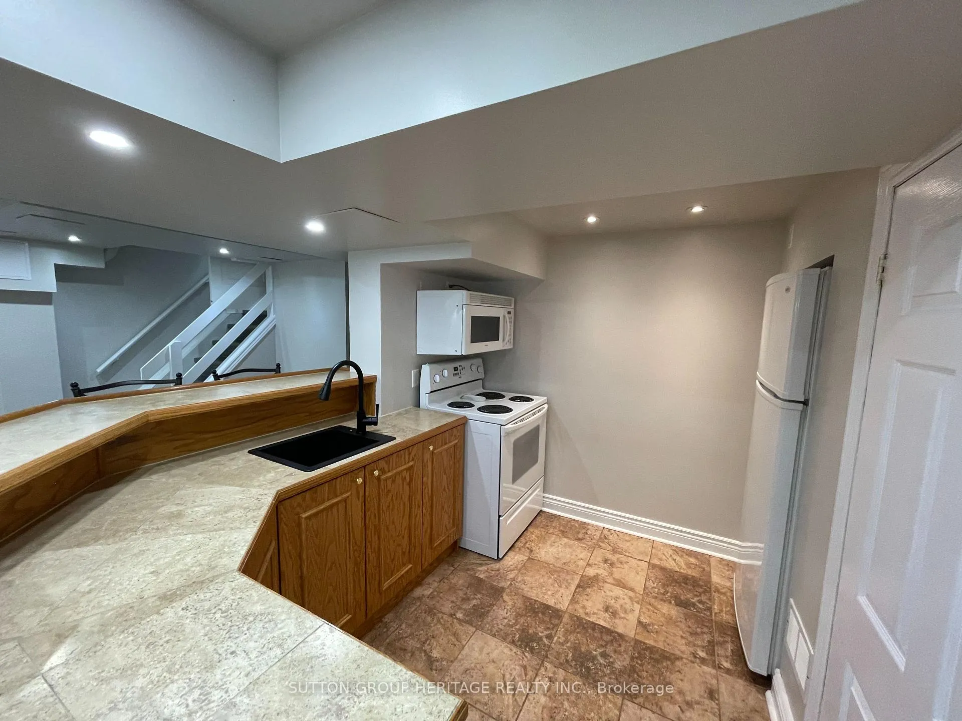 Photo 25 of 342 Olive Avenue, Oshawa, Central — HOMEH