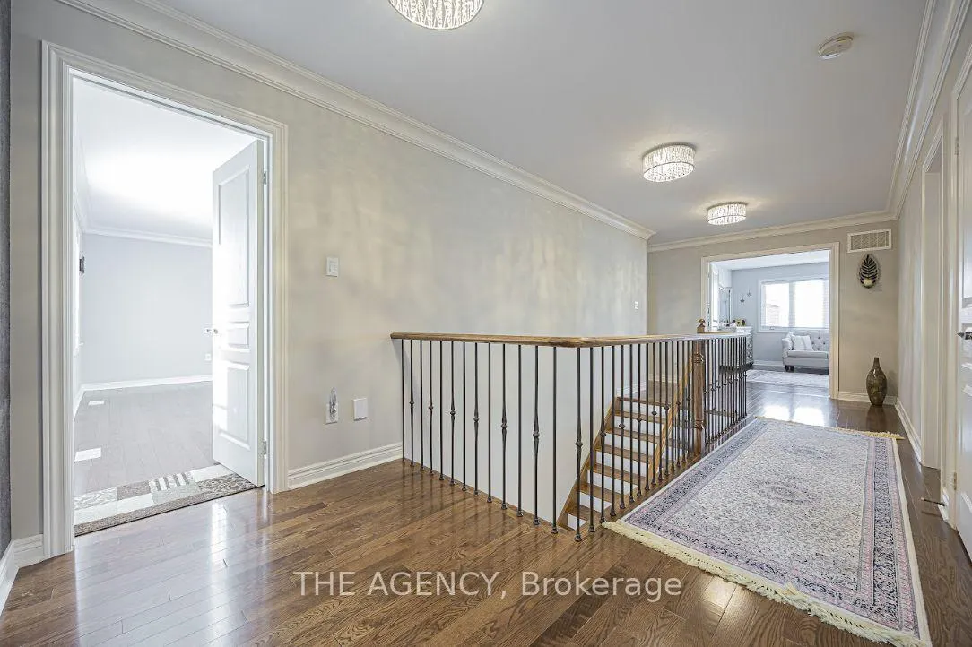 Photo 24 of 48 Tonner Crescent, Aurora, Bayview Northeast — HOMEH