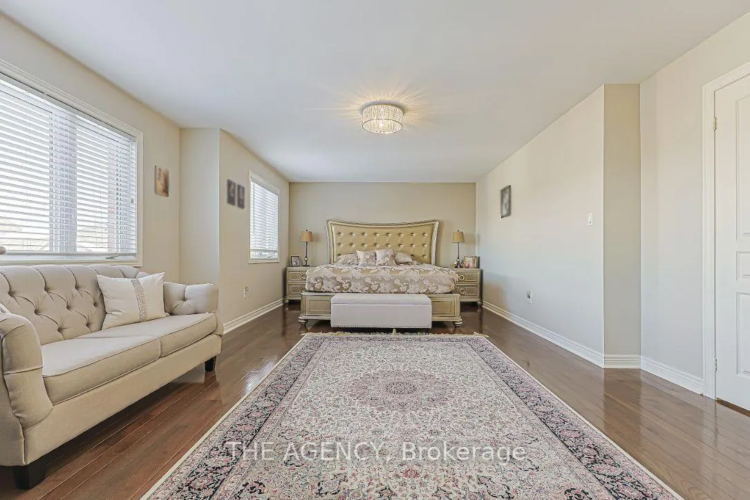Photo 25 of 48 Tonner Crescent, Aurora, Bayview Northeast — HOMEH