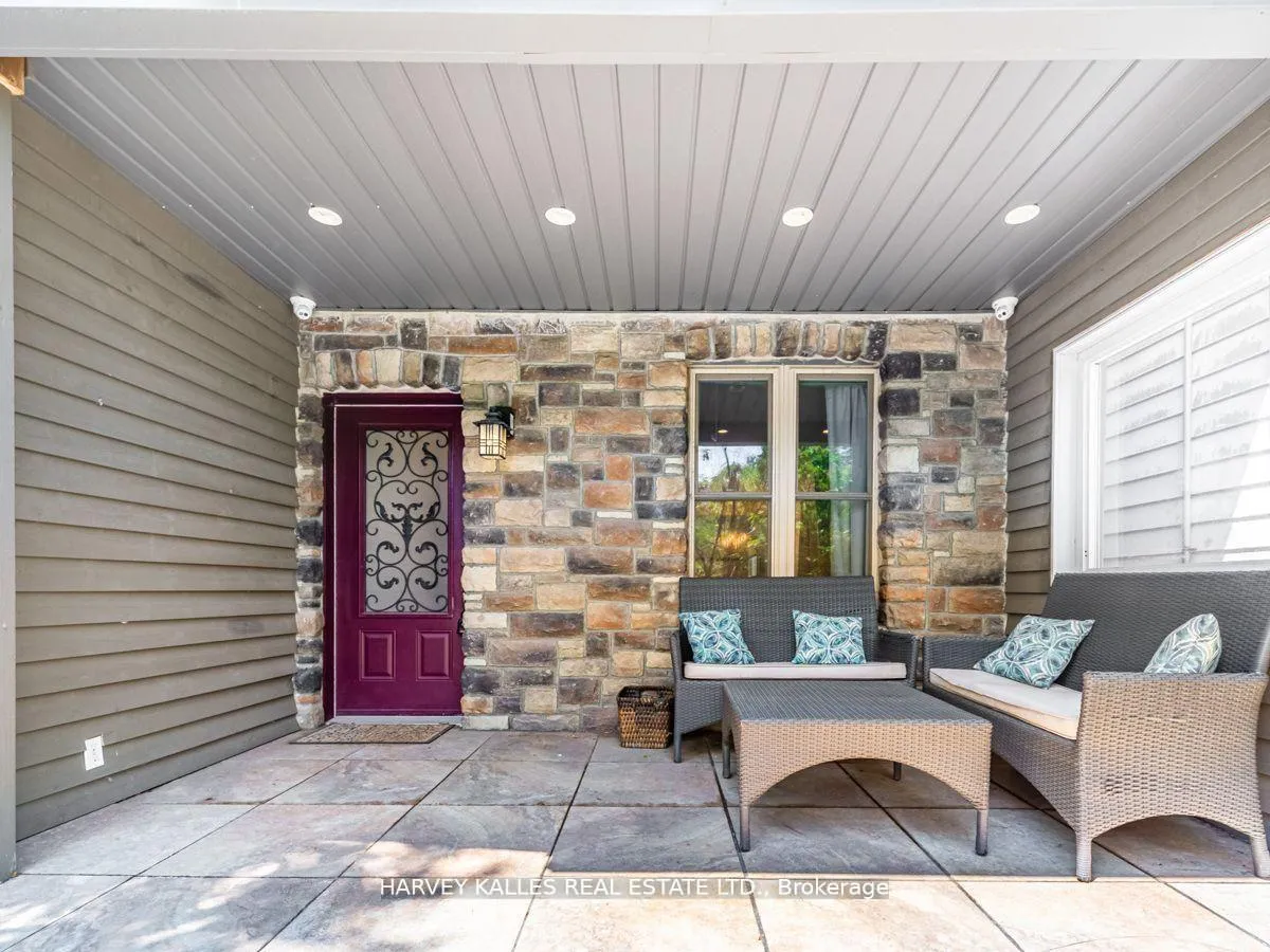 Photo 2 of 358 Mortimer Avenue, Toronto, Danforth Village-East York — HOMEH
