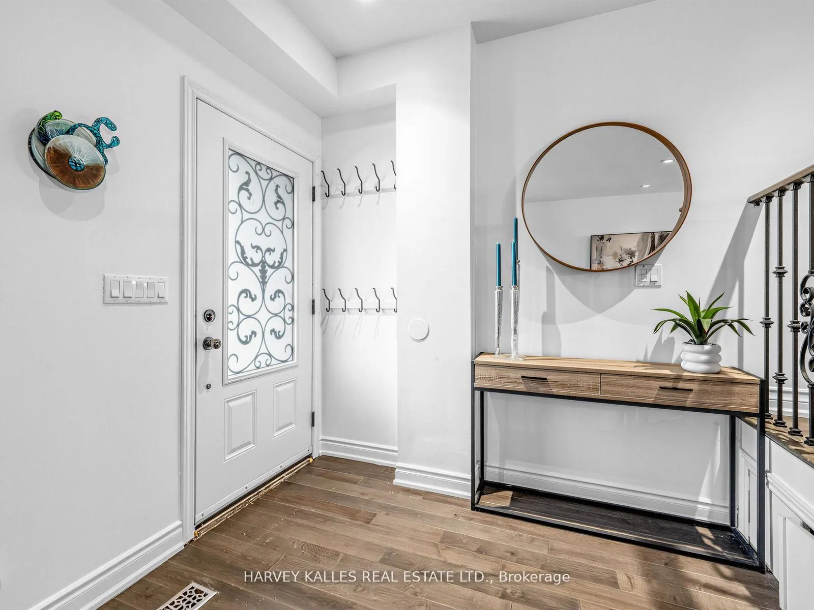 Photo 3 of 358 Mortimer Avenue, Toronto, Danforth Village-East York — HOMEH