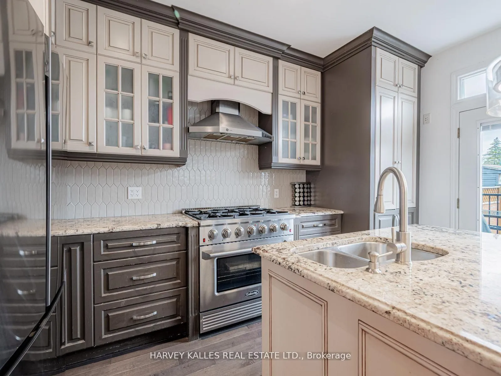 Photo 16 of 358 Mortimer Avenue, Toronto, Danforth Village-East York — HOMEH