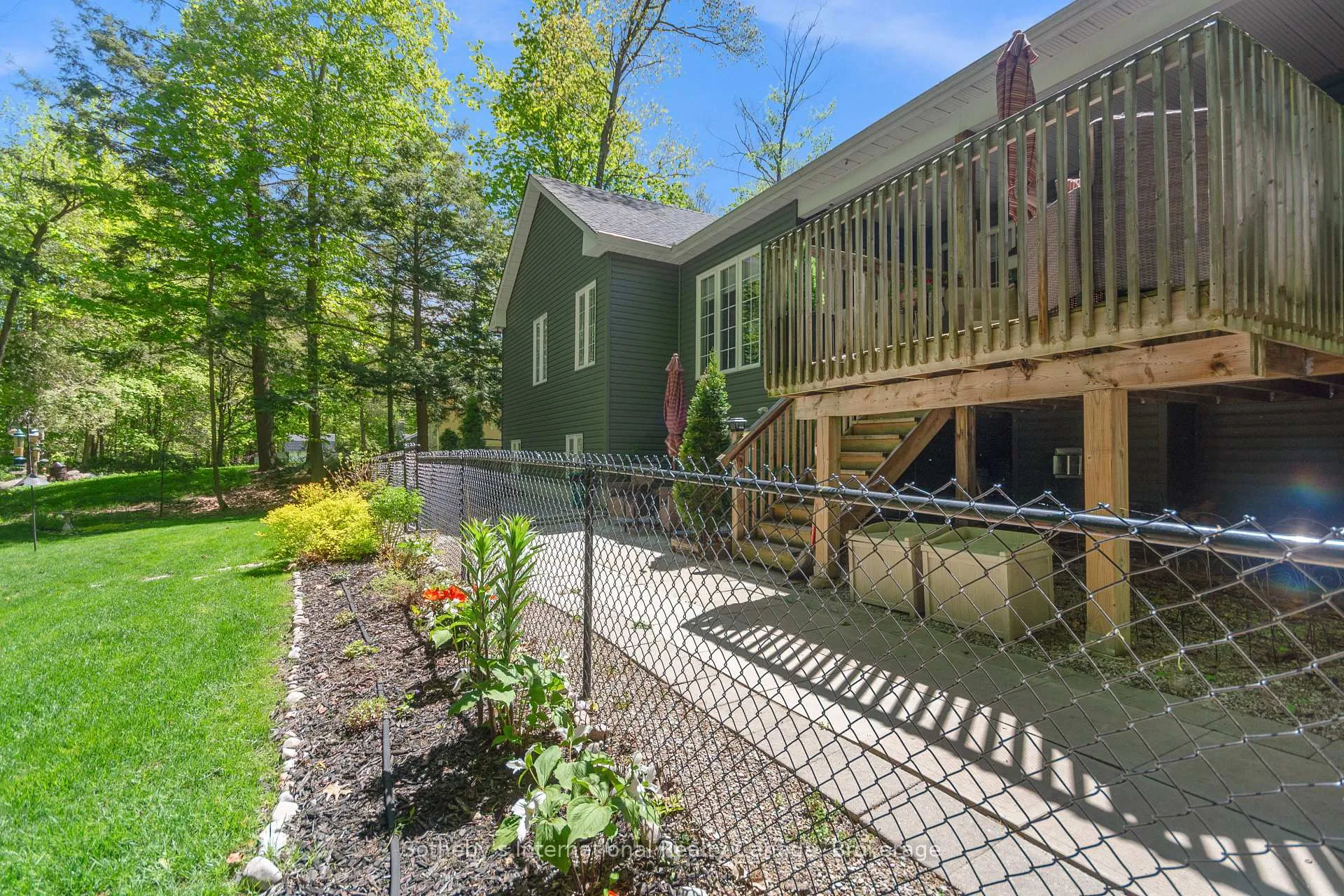 Photo 38 of 156 Moreau Parkway, Tiny, Rural Tiny — HOMEH