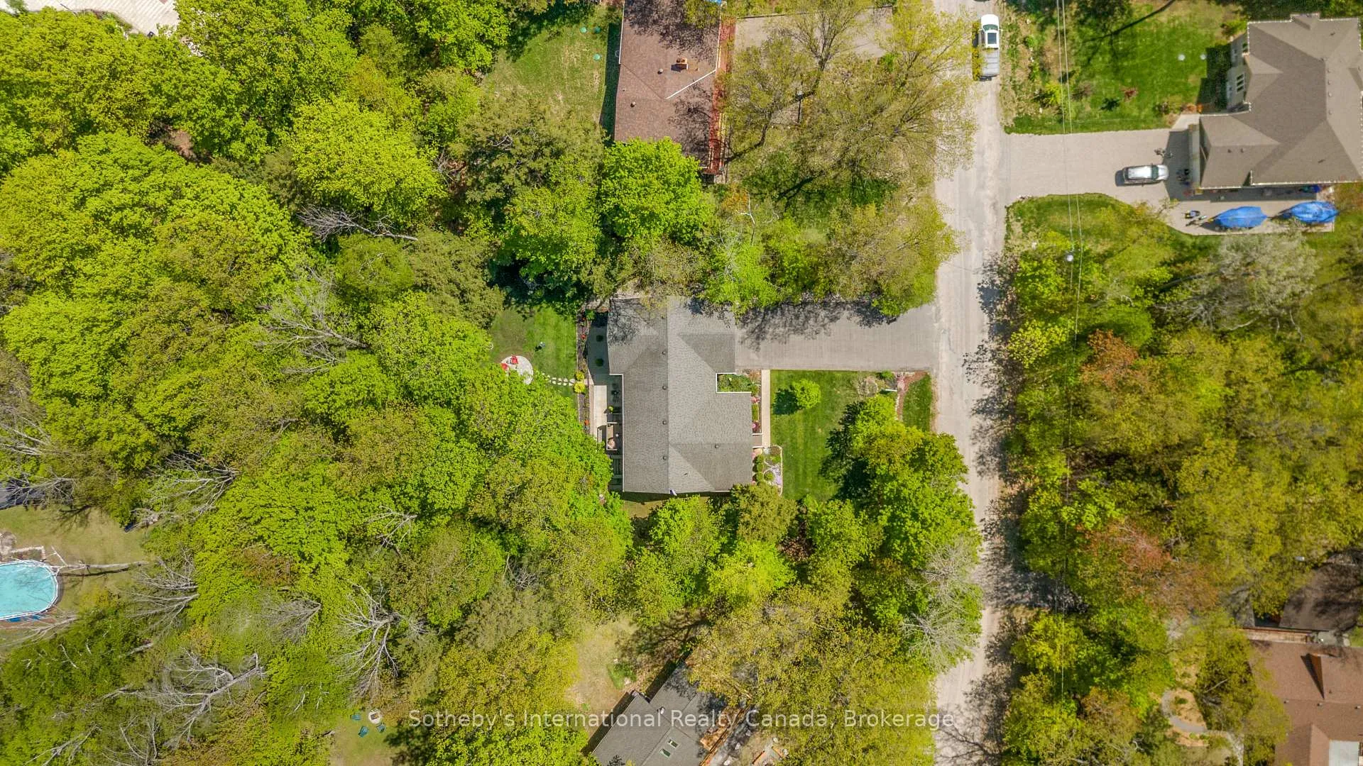 Photo 42 of 156 Moreau Parkway, Tiny, Rural Tiny — HOMEH