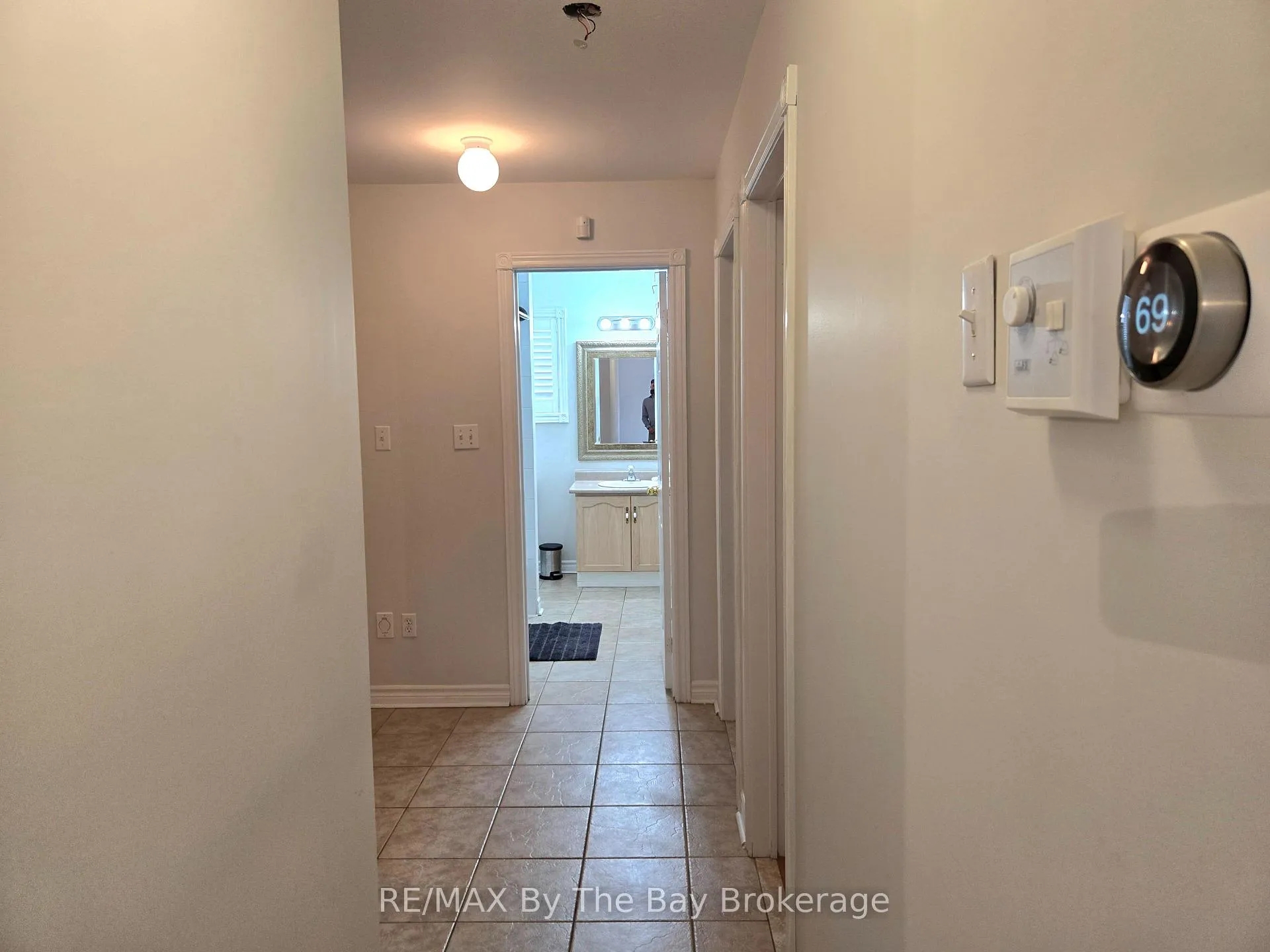 Photo 15 of Unit Unit A, 31 Forest Avenue, Wasaga Beach — HOMEH