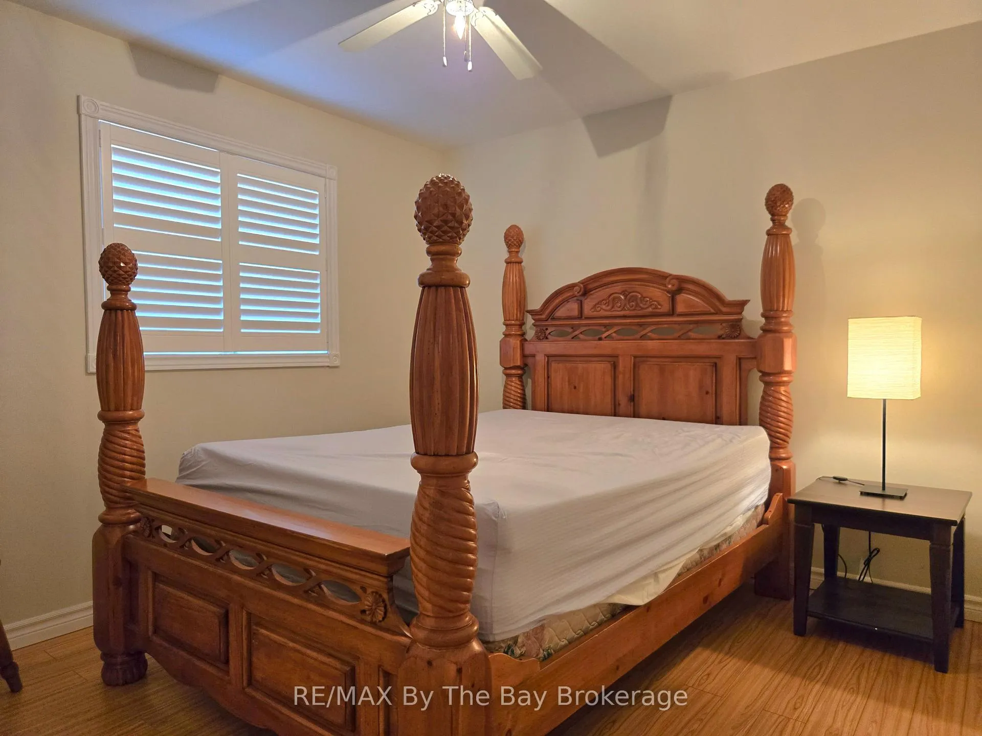 Photo 17 of Unit Unit A, 31 Forest Avenue, Wasaga Beach — HOMEH