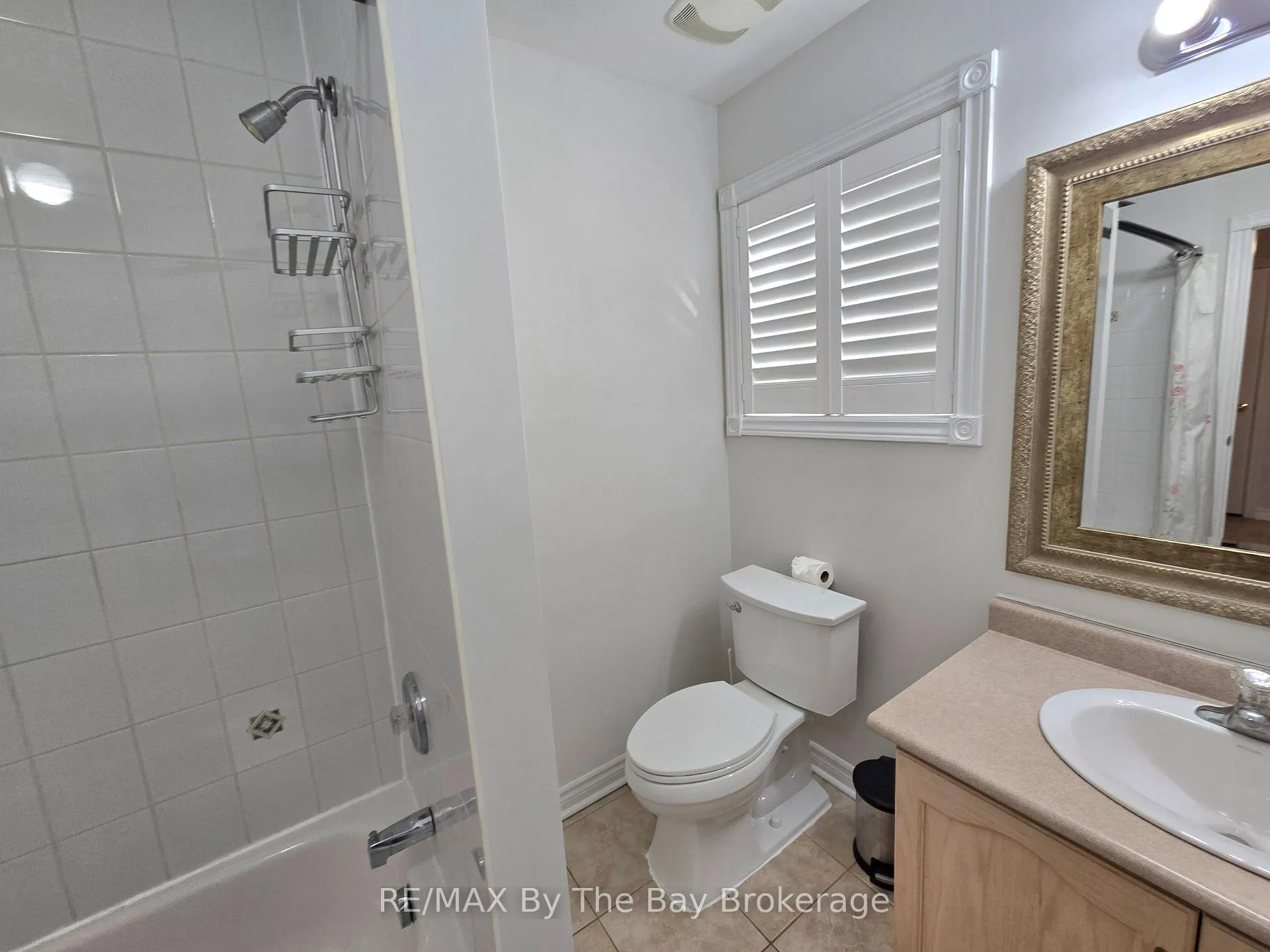 Photo 20 of Unit Unit A, 31 Forest Avenue, Wasaga Beach — HOMEH