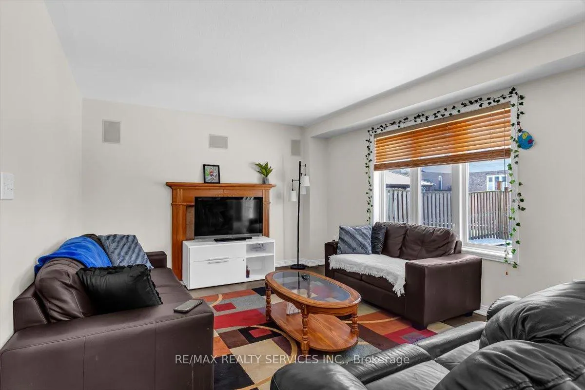 Photo 7 of 20 Tossell Avenue, Hamilton, Hannon — HOMEH