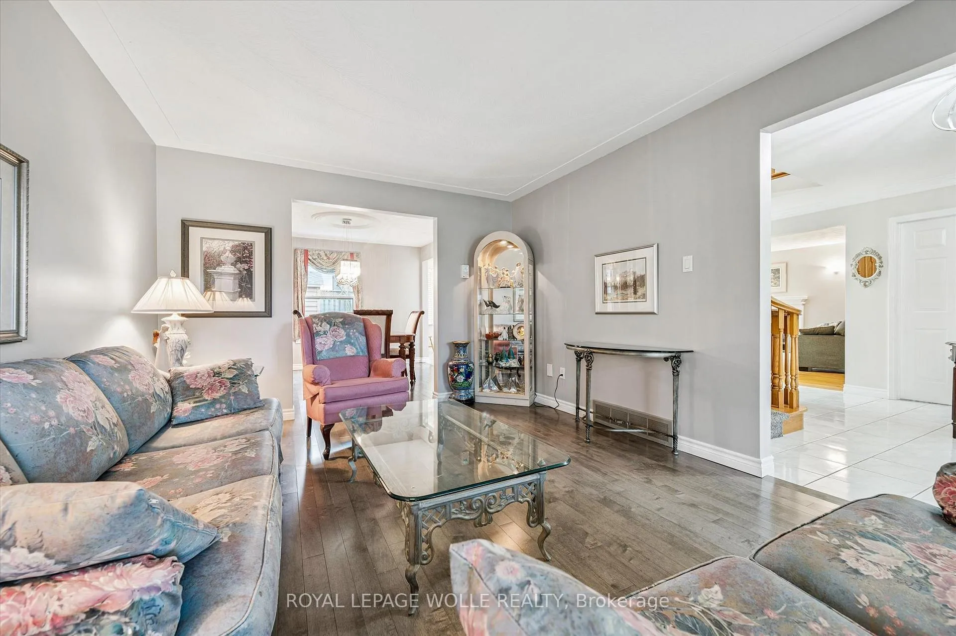 Photo 8 of 42 Trailview Drive, Kitchener — HOMEH