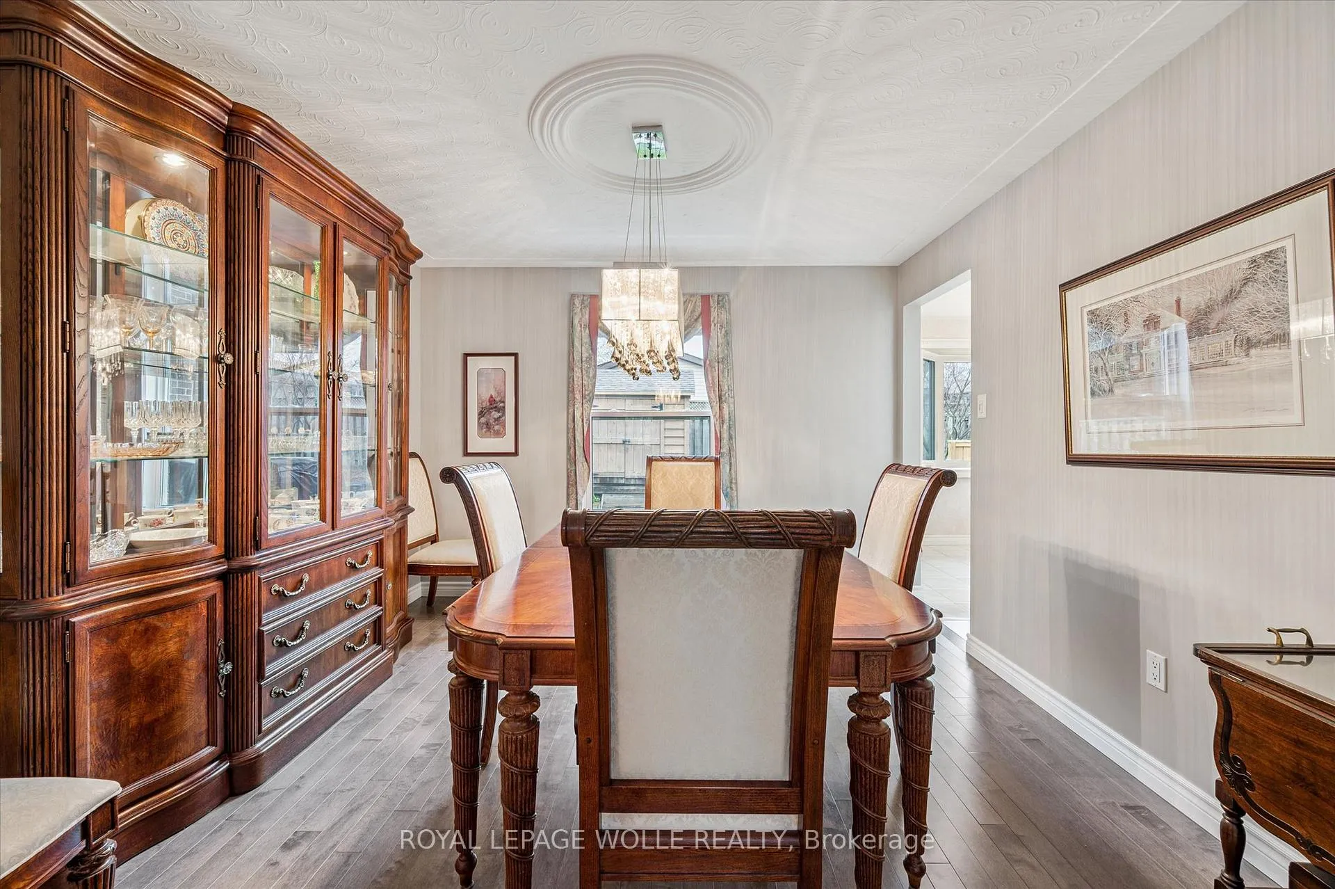 Photo 10 of 42 Trailview Drive, Kitchener — HOMEH