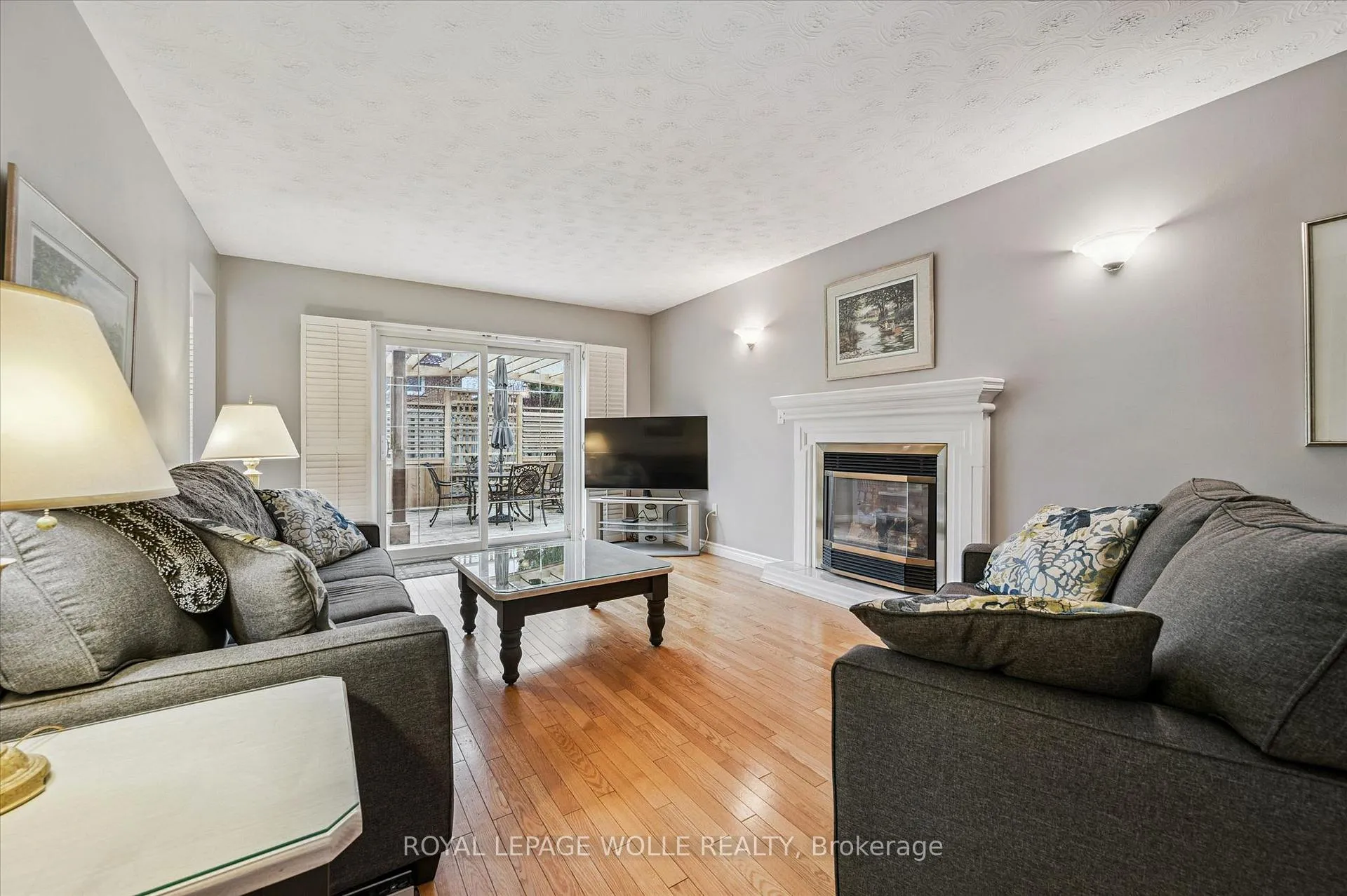 Photo 16 of 42 Trailview Drive, Kitchener — HOMEH