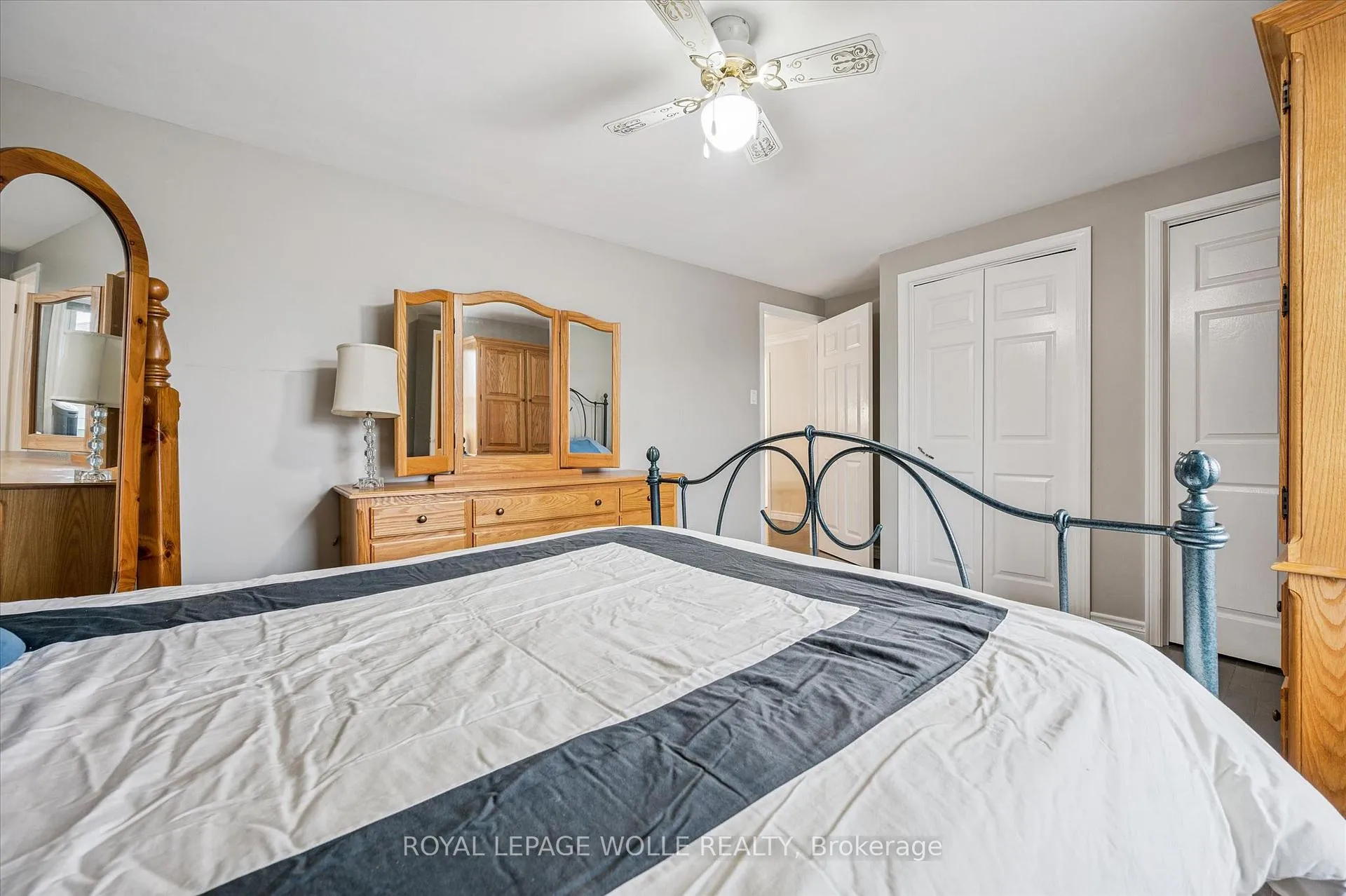 Photo 29 of 42 Trailview Drive, Kitchener — HOMEH