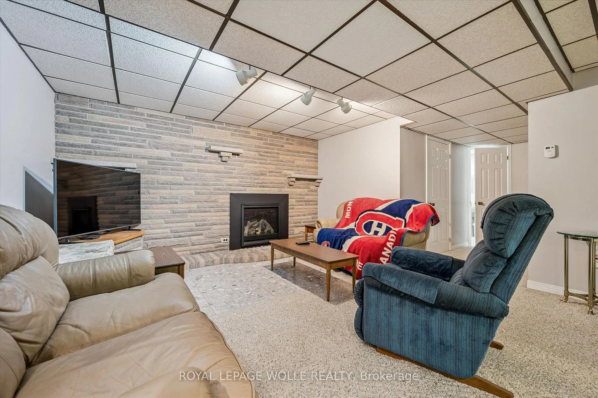 Photo 34 of 42 Trailview Drive, Kitchener — HOMEH