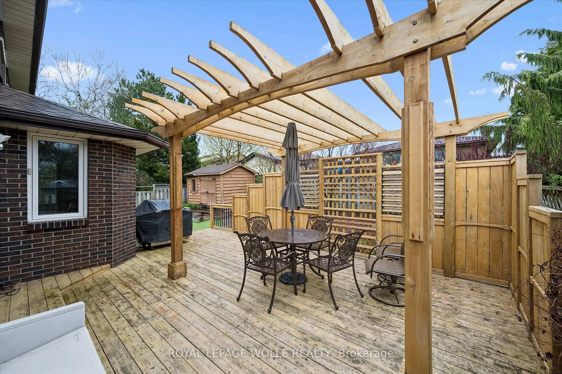 Photo 37 of 42 Trailview Drive, Kitchener — HOMEH