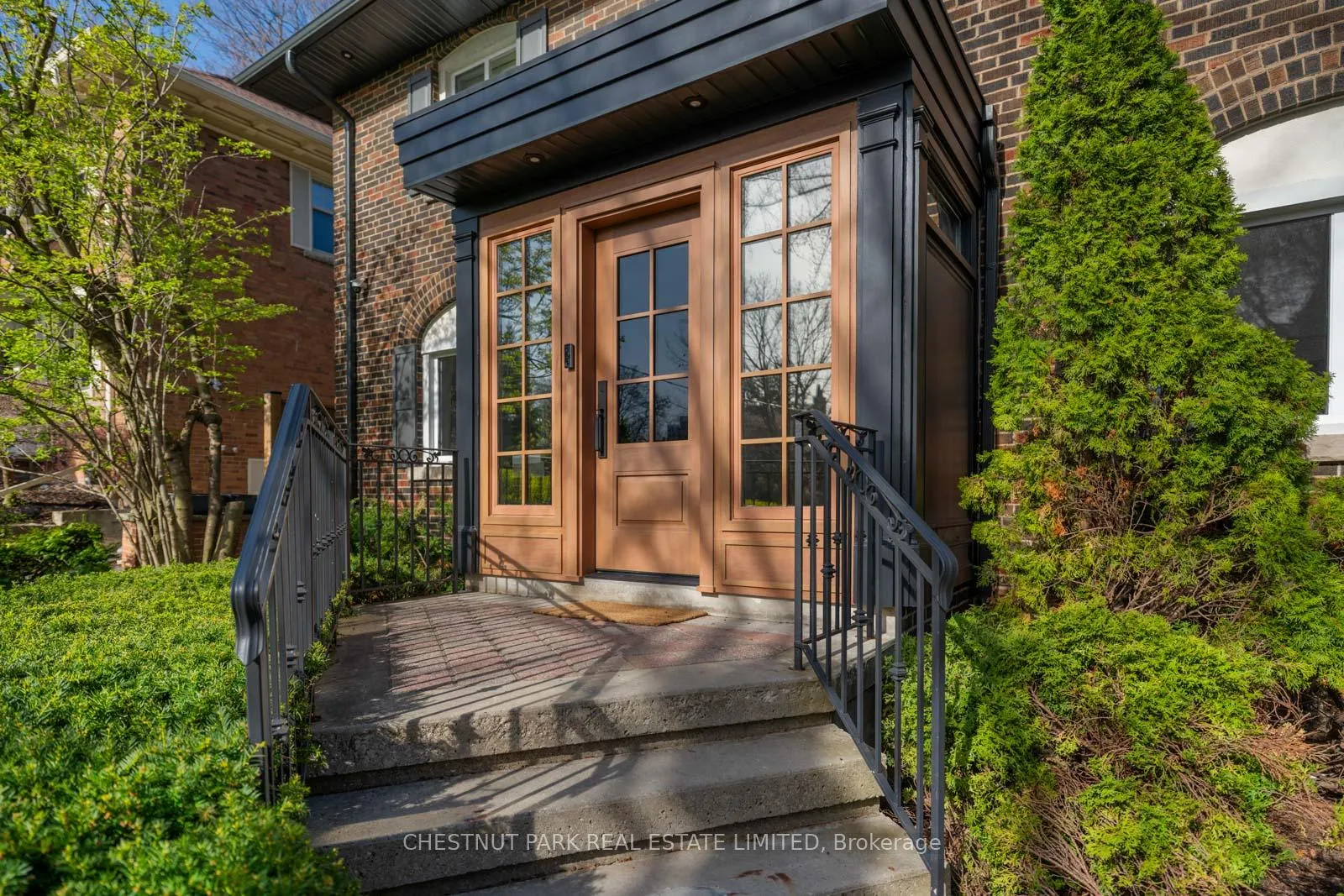 Photo 7 of 35 Weybourne Crescent, Toronto, Lawrence Park South — HOMEH
