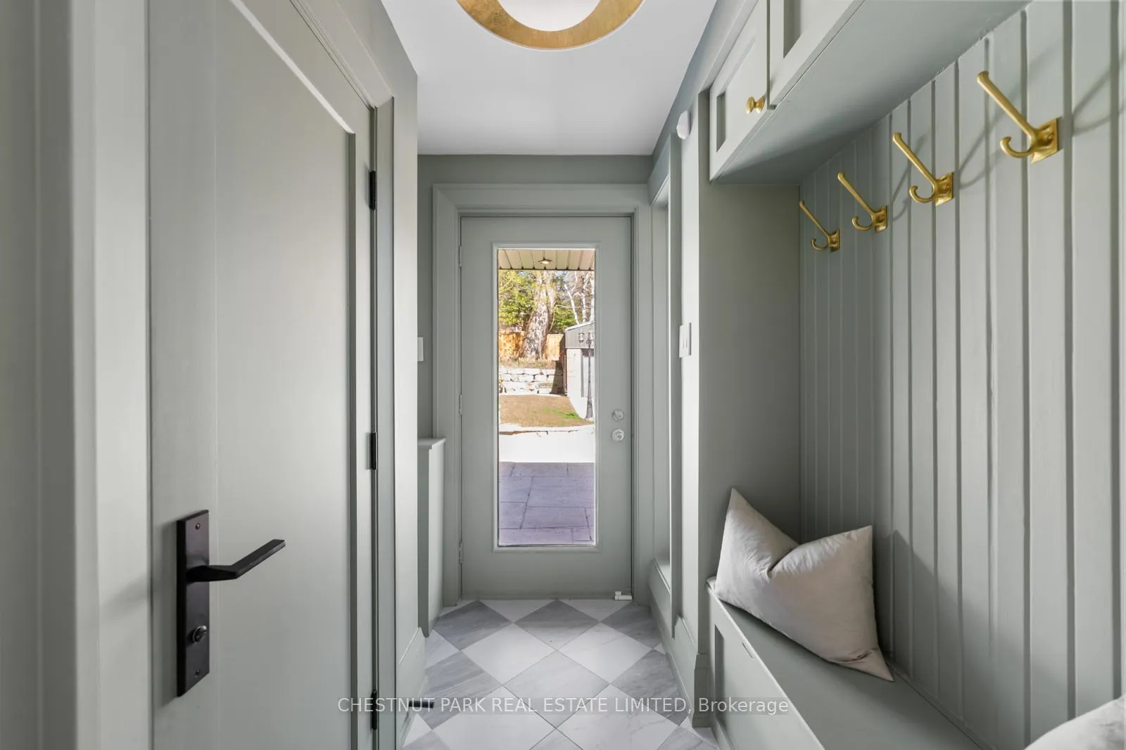 Photo 18 of 35 Weybourne Crescent, Toronto, Lawrence Park South — HOMEH