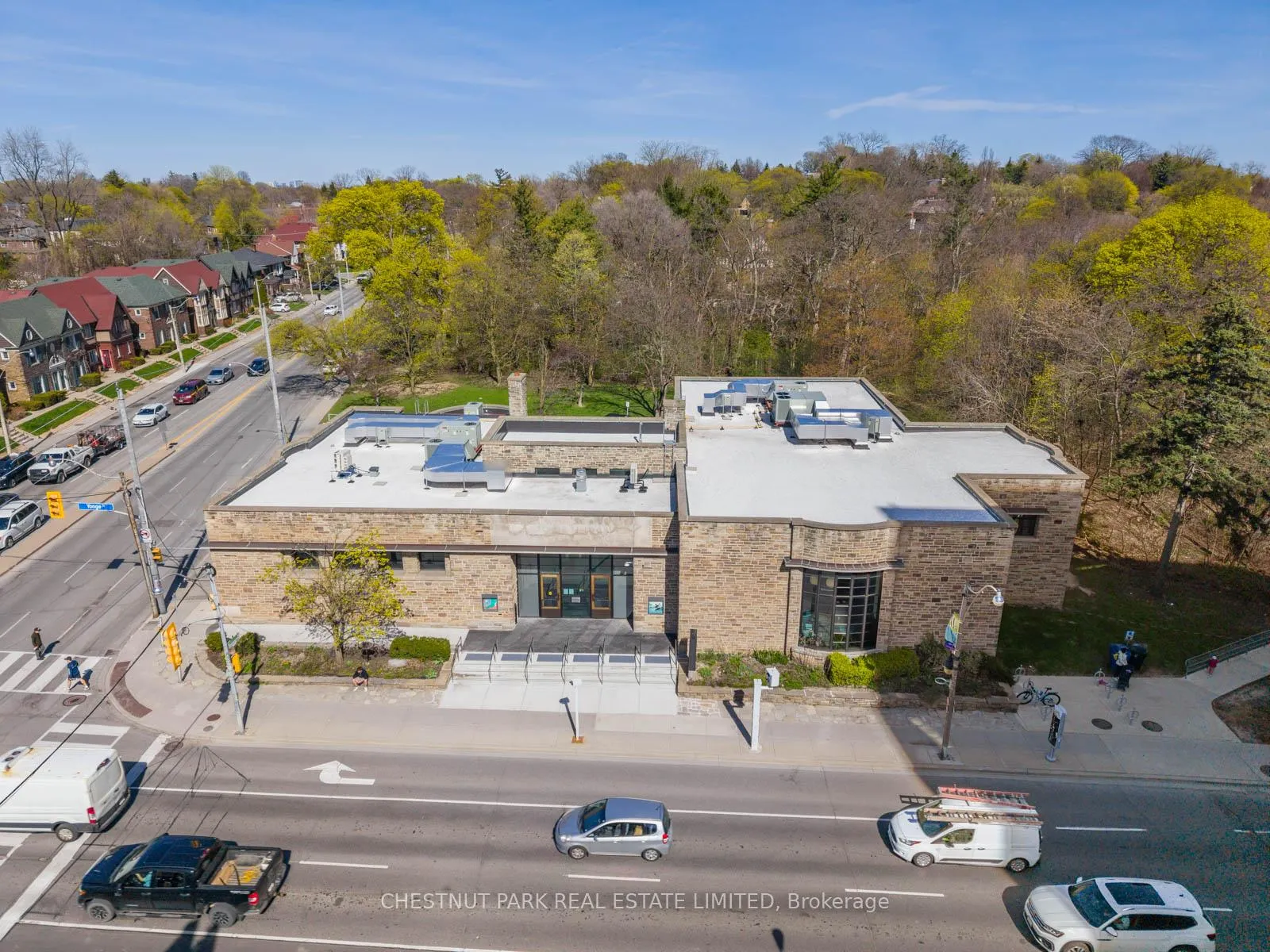 Photo 47 of 35 Weybourne Crescent, Toronto, Lawrence Park South — HOMEH