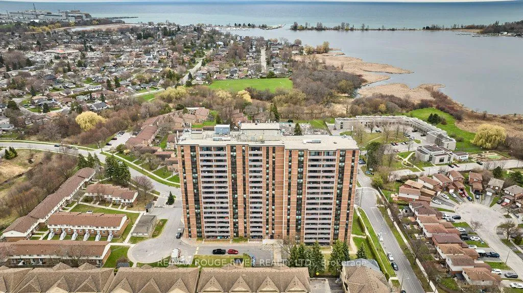 Photo 2 of Unit 708, 1210 Radom Street, Pickering, Bay Ridges — HOMEH