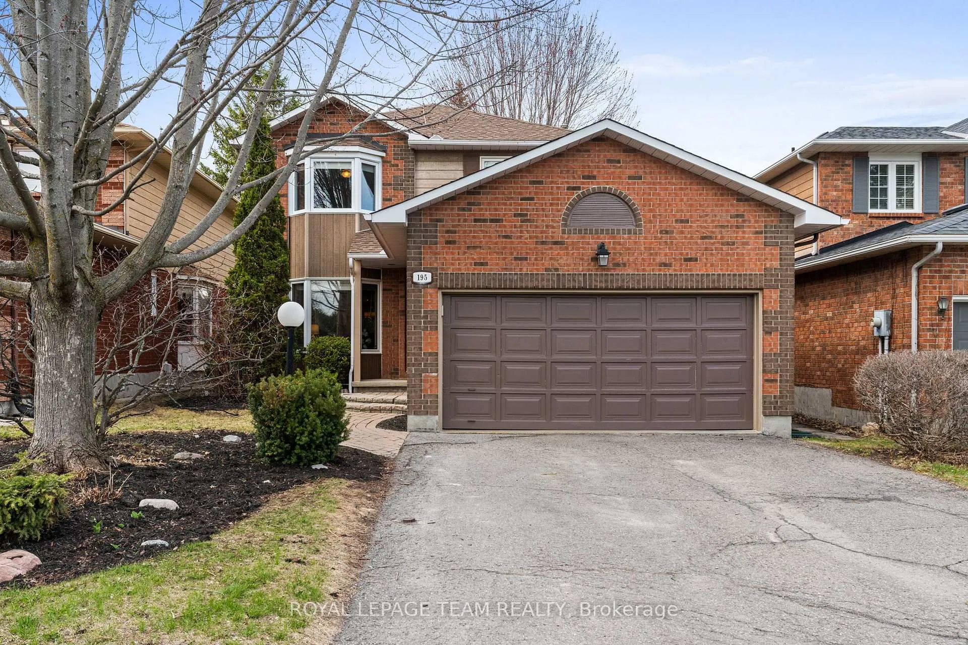 Photo 1 of 195 Walden Drive, Ottawa, Kanata - Kanata Lakes/Heritage Hills — HOMEH