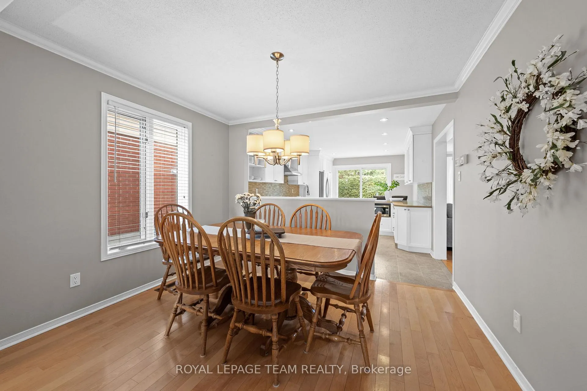 Photo 10 of 195 Walden Drive, Ottawa, Kanata - Kanata Lakes/Heritage Hills — HOMEH