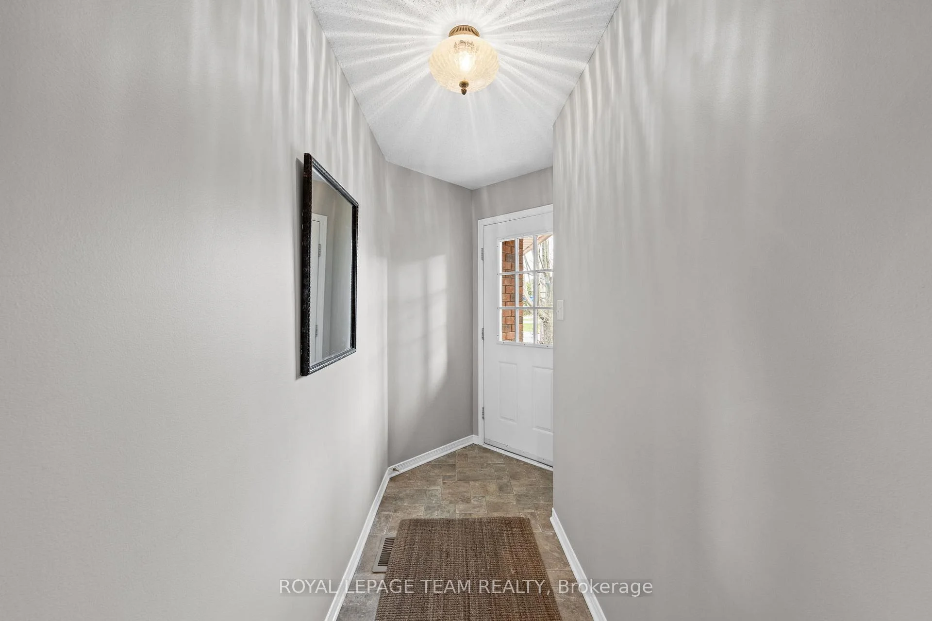 Photo 5 of 195 Walden Drive, Ottawa, Kanata - Kanata Lakes/Heritage Hills — HOMEH