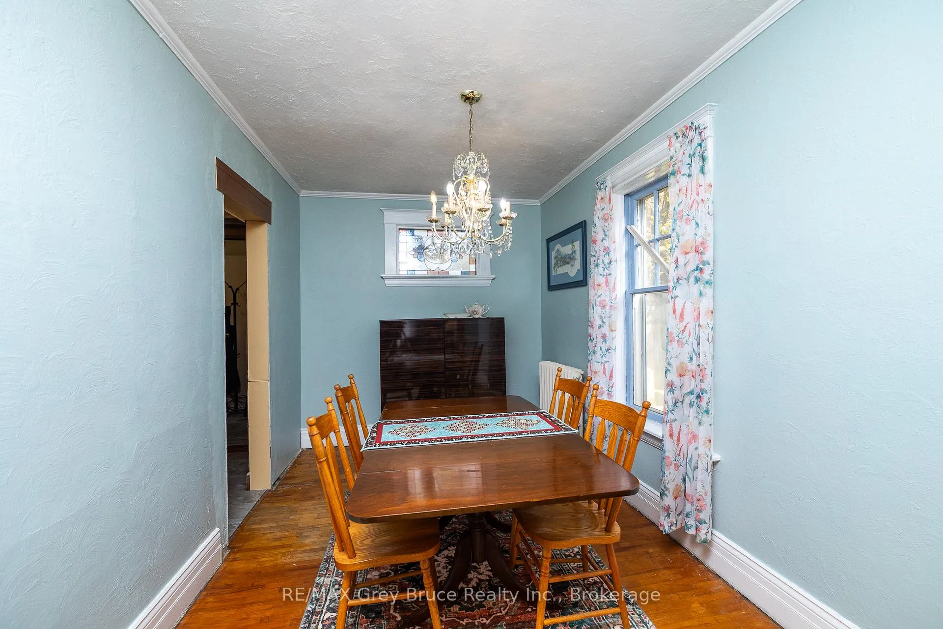 Photo 10 of 414 13th St E, Owen Sound — HOMEH