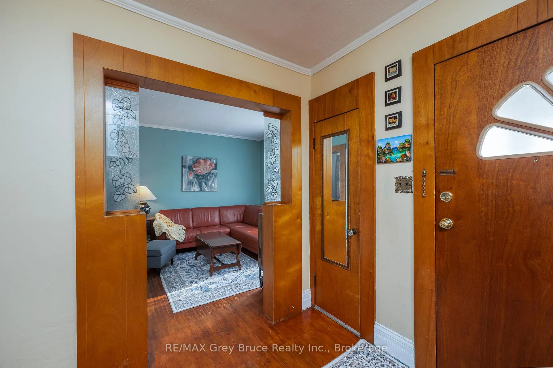 Photo 18 of 414 13th St E, Owen Sound — HOMEH