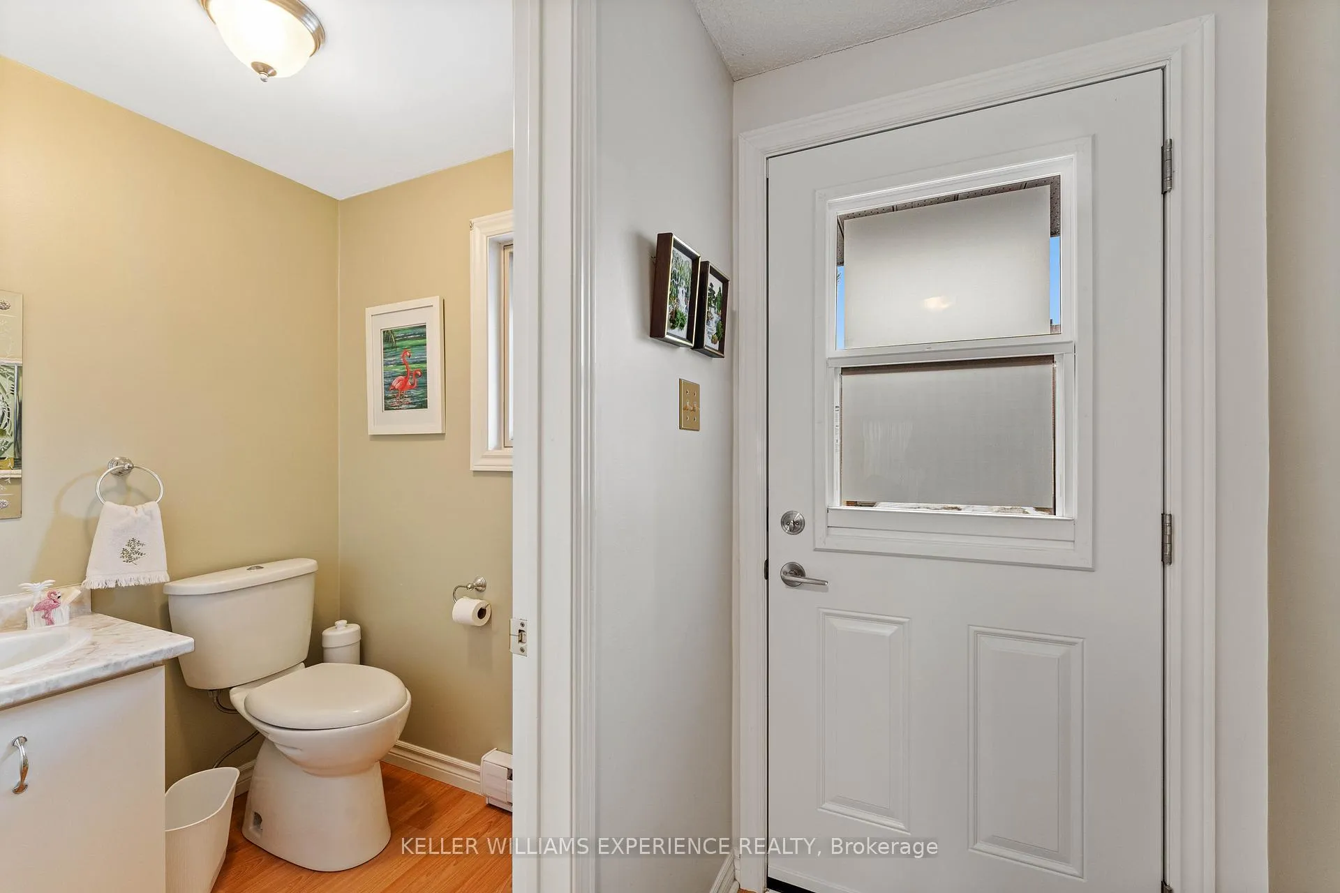 Photo 2 of 15 Pheasant Trail, Barrie, Ardagh — HOMEH