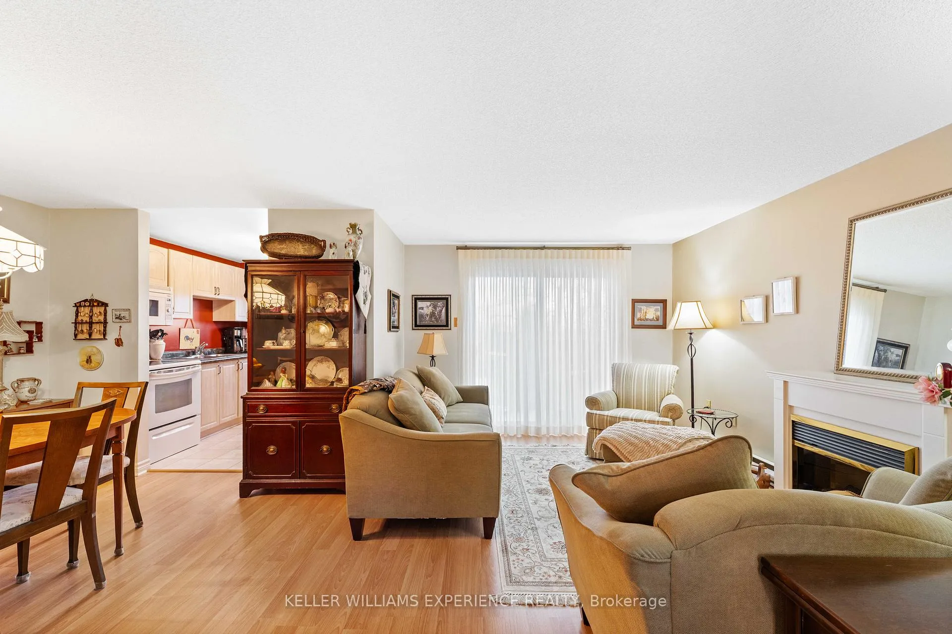 Photo 4 of 15 Pheasant Trail, Barrie, Ardagh — HOMEH