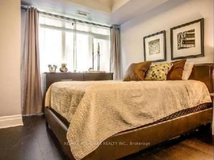 Photo 8 of Unit 219, 111 Upper Duke Crescent, Markham, Unionville — HOMEH