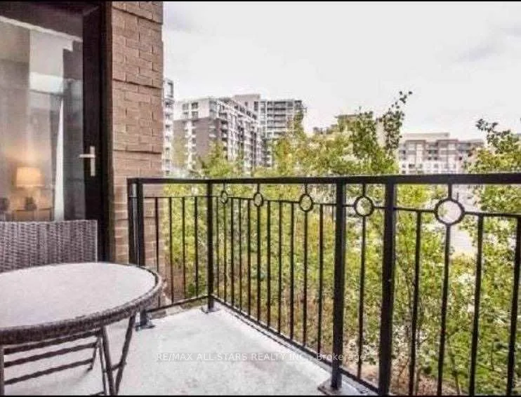 Photo 12 of Unit 219, 111 Upper Duke Crescent, Markham, Unionville — HOMEH