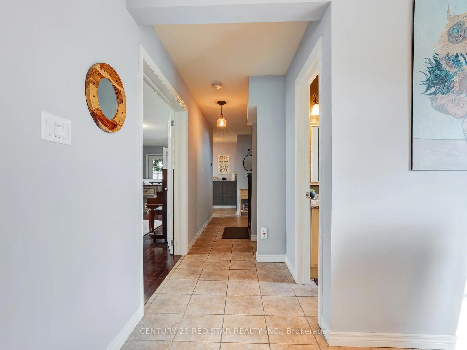 Photo 11 of 631 Doon South Drive, Kitchener — HOMEH