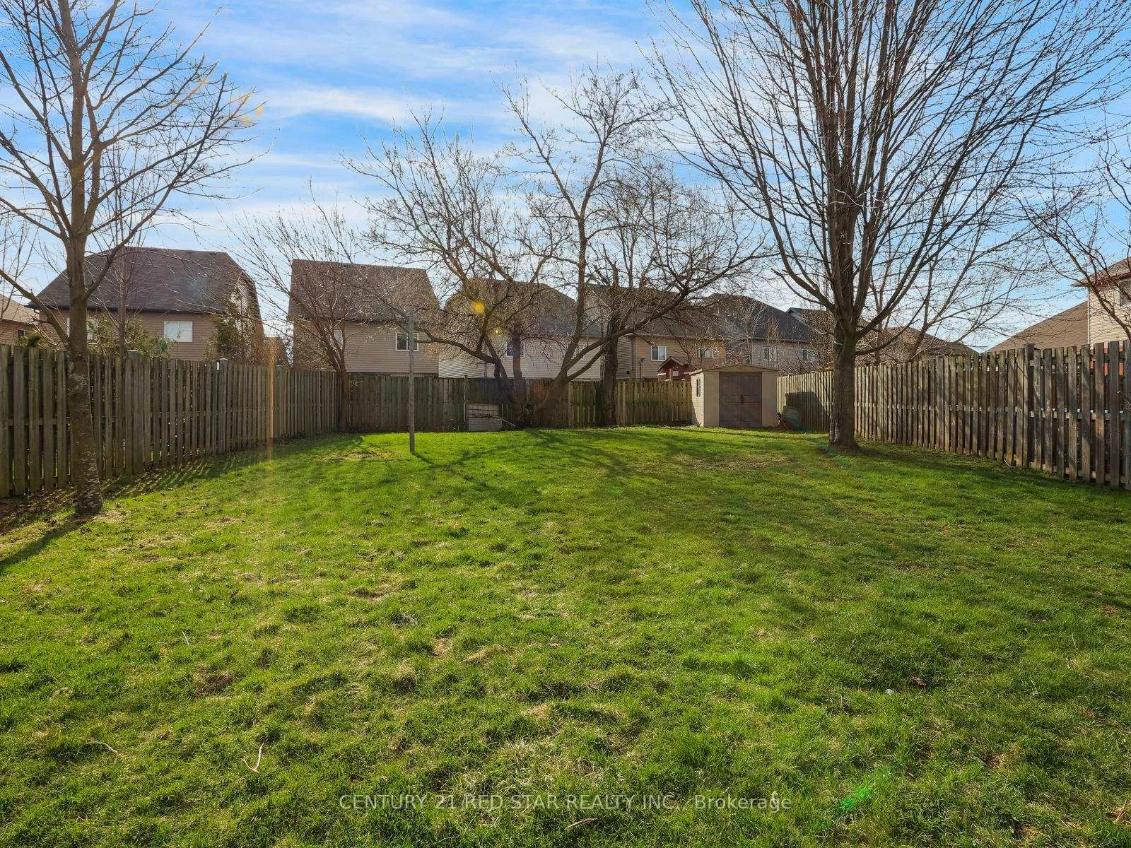 Photo 44 of 631 Doon South Drive, Kitchener — HOMEH