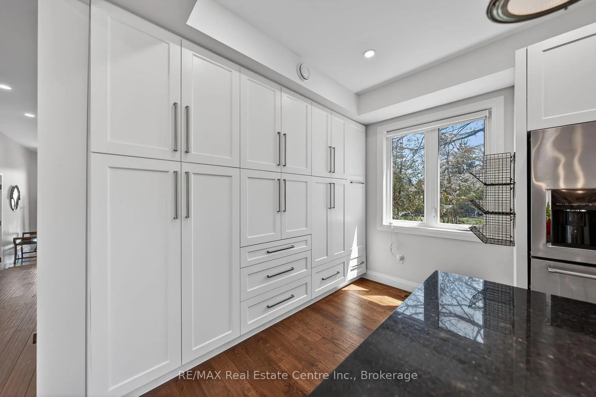 Photo 9 of 25 Macville Avenue, Kitchener, Bridgeport — HOMEH