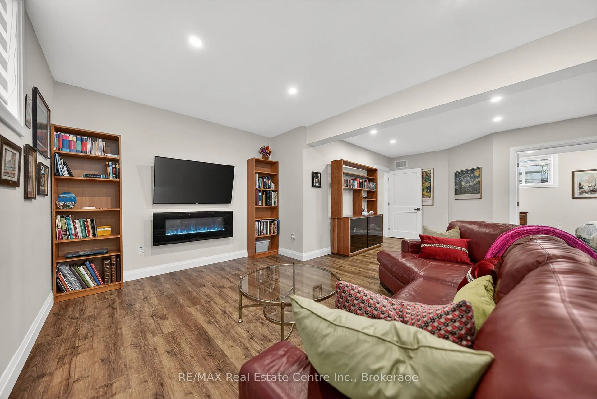 Photo 36 of 25 Macville Avenue, Kitchener, Bridgeport — HOMEH