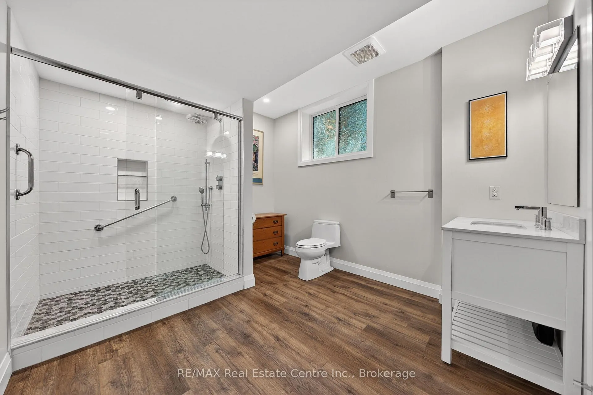 Photo 39 of 25 Macville Avenue, Kitchener, Bridgeport — HOMEH