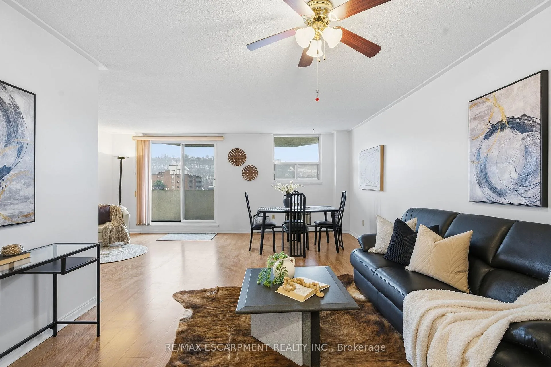Photo 7 of Unit 601, 21 East Avenue, Hamilton, Stinson — HOMEH