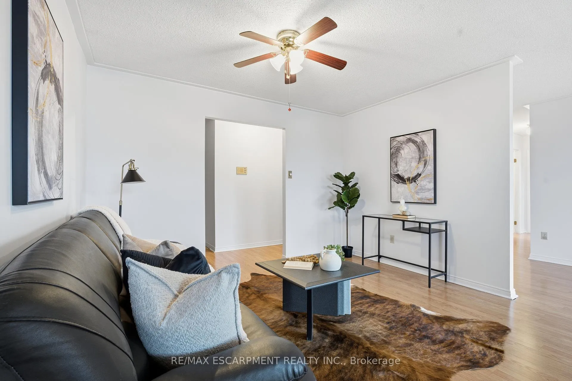 Photo 9 of Unit 601, 21 East Avenue, Hamilton, Stinson — HOMEH