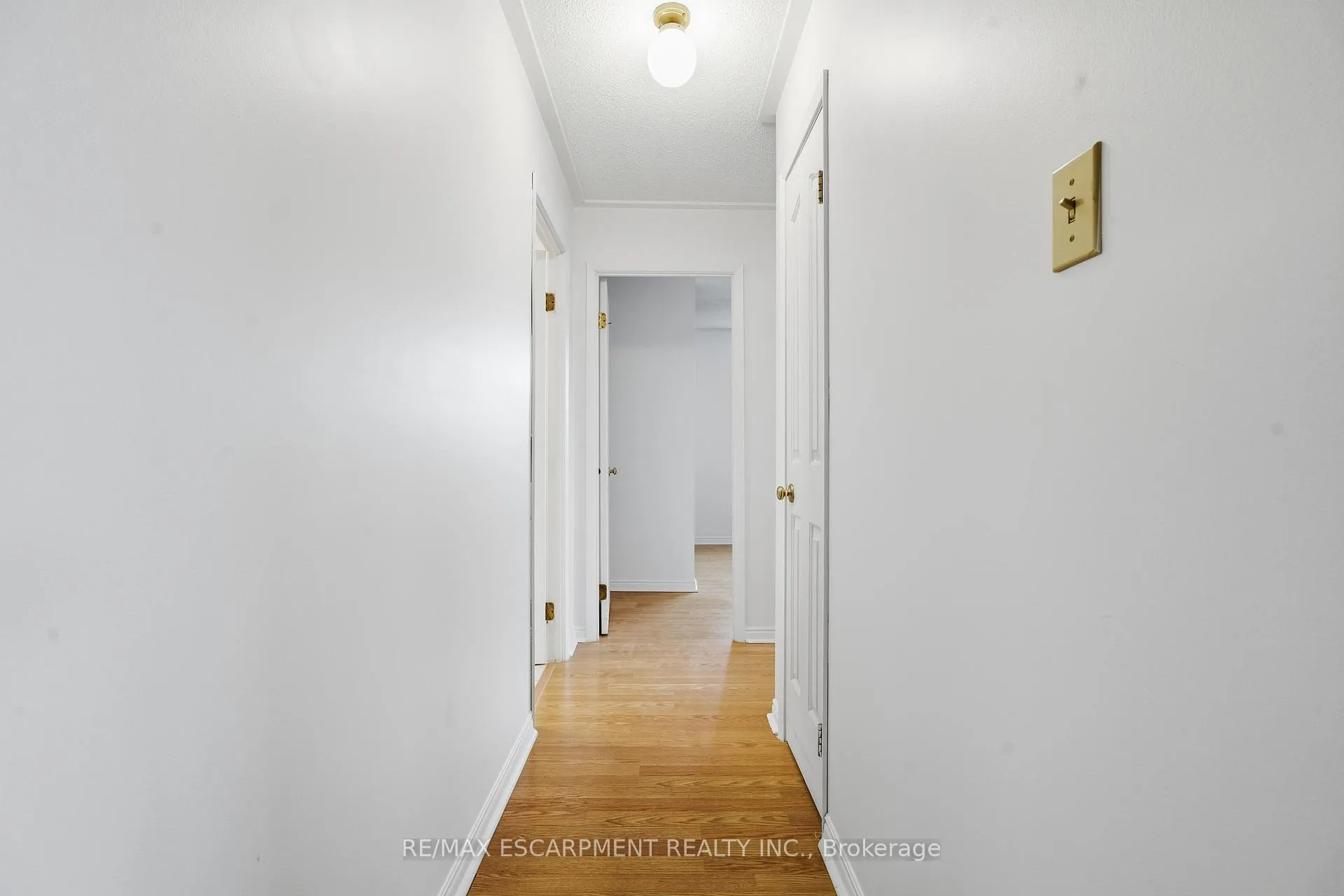 Photo 17 of Unit 601, 21 East Avenue, Hamilton, Stinson — HOMEH
