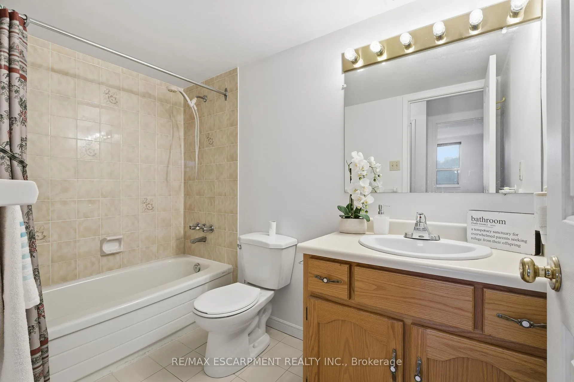 Photo 18 of Unit 601, 21 East Avenue, Hamilton, Stinson — HOMEH