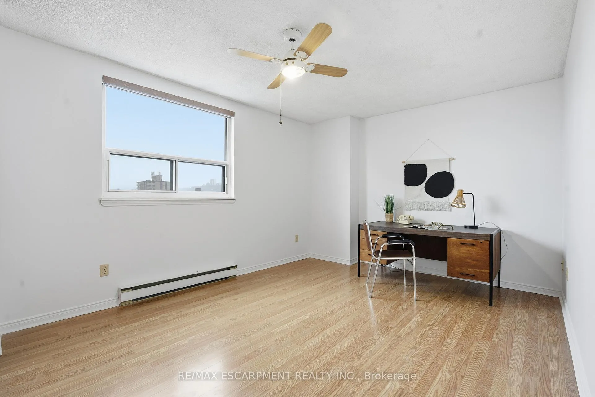 Photo 21 of Unit 601, 21 East Avenue, Hamilton, Stinson — HOMEH