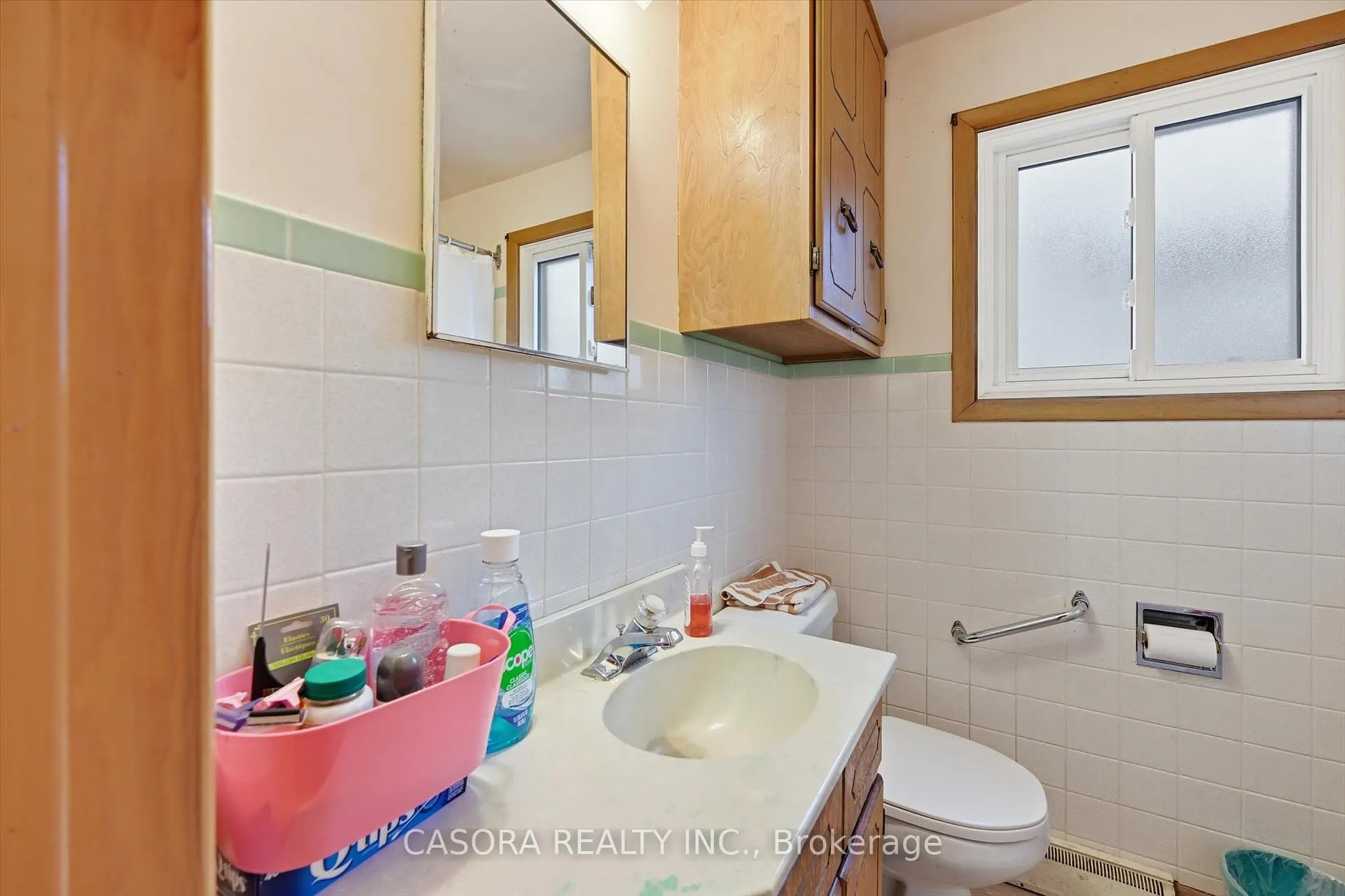 Photo 13 of 17 Queen Street N, Thorold, Thorold Downtown — HOMEH