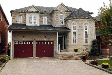 Photo 1 of 84 Chasser Drive, Markham, Greensborough — HOMEH
