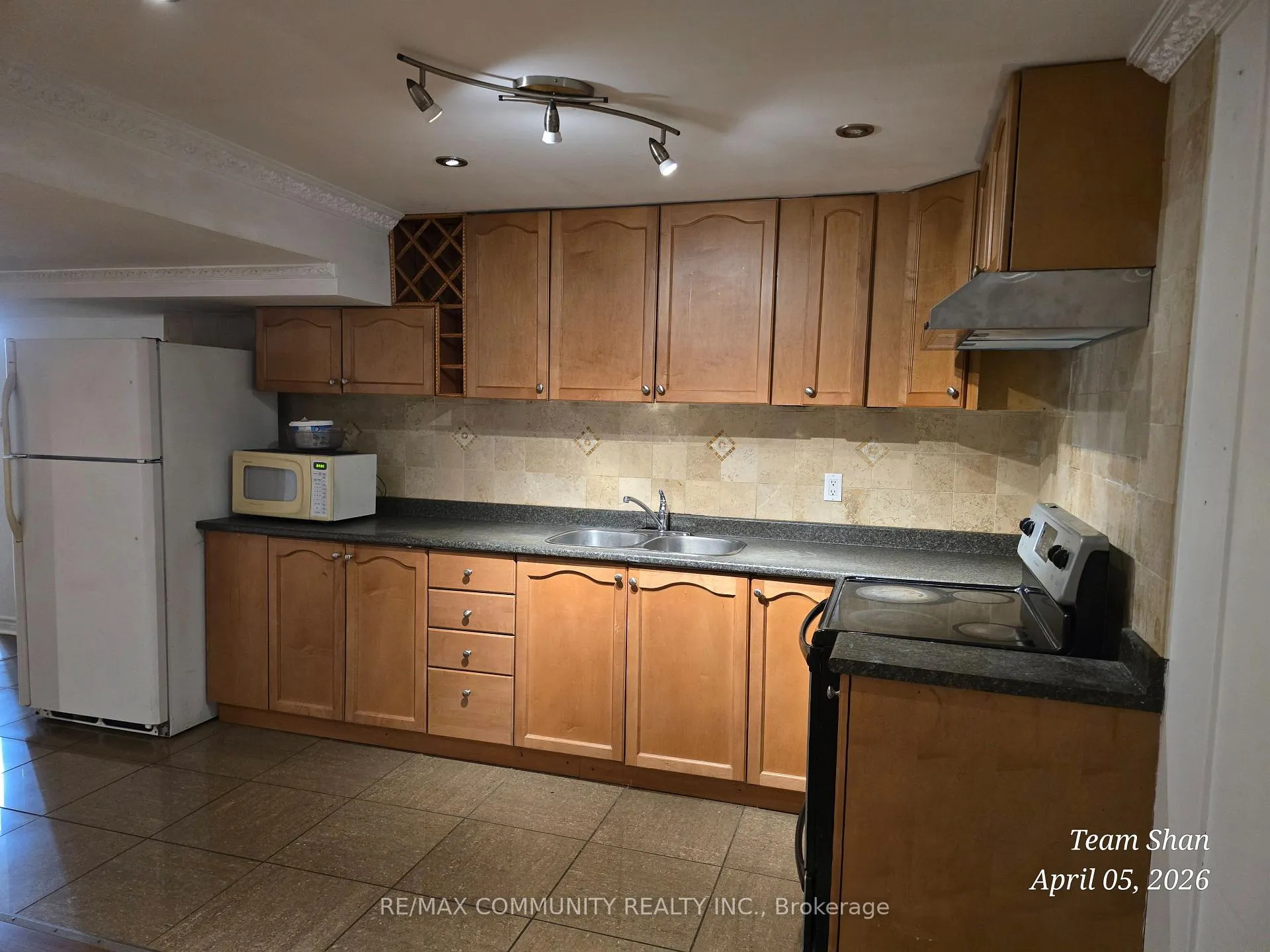 Photo 4 of 84 Chasser Drive, Markham, Greensborough — HOMEH