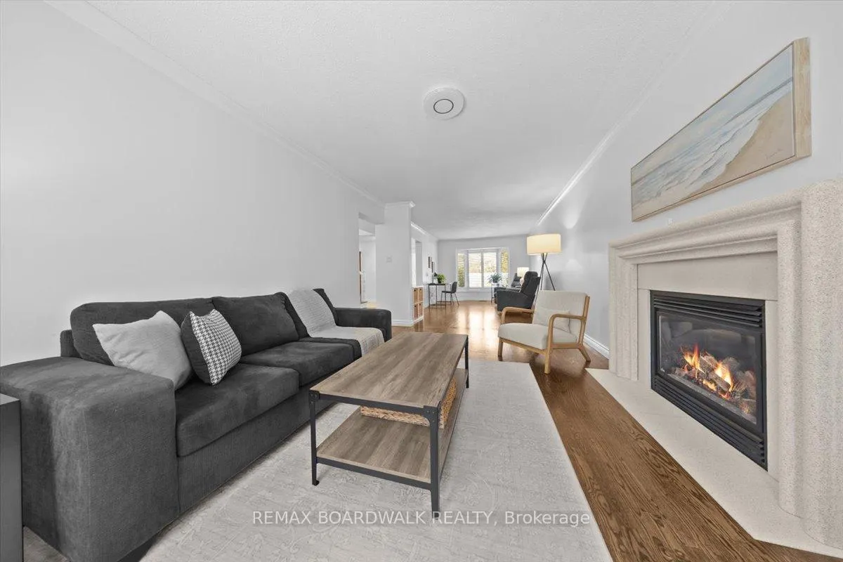 Photo 14 of 1443 Larkhaven Crescent, Ottawa, Orleans/Sunridge — HOMEH