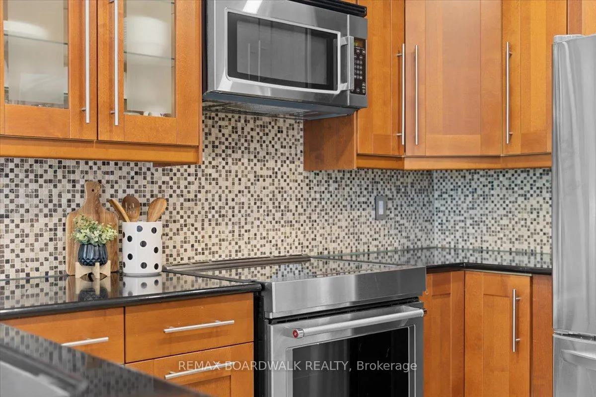 Photo 16 of 1443 Larkhaven Crescent, Ottawa, Orleans/Sunridge — HOMEH